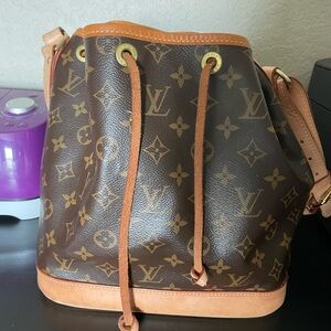 Louis Vuitton Petite Noe Good condition